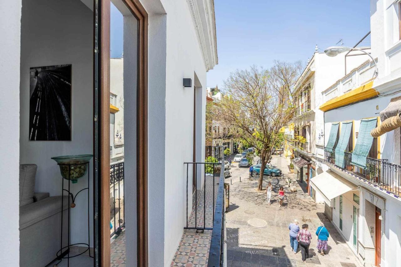 Comfy Away - Apartamento Exclusivo Mercado De Triana Con Balcon Sevilha Exterior foto