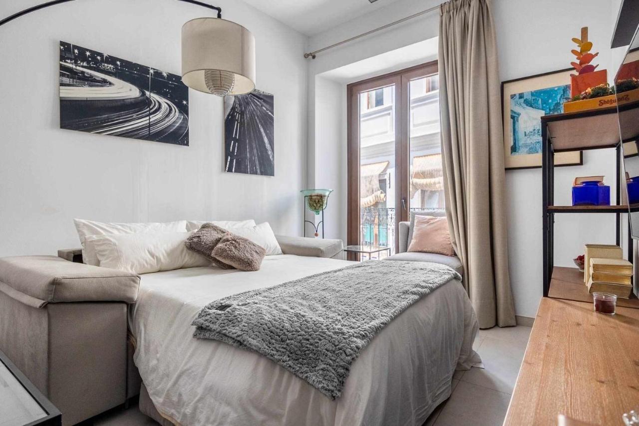 Comfy Away - Apartamento Exclusivo Mercado De Triana Con Balcon Sevilha Exterior foto